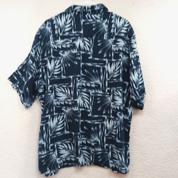 Puritan Mens‎ Size XL Blue Short Sleeve Floral Hawaiian Button Down Shirt - Picture 2 of 8